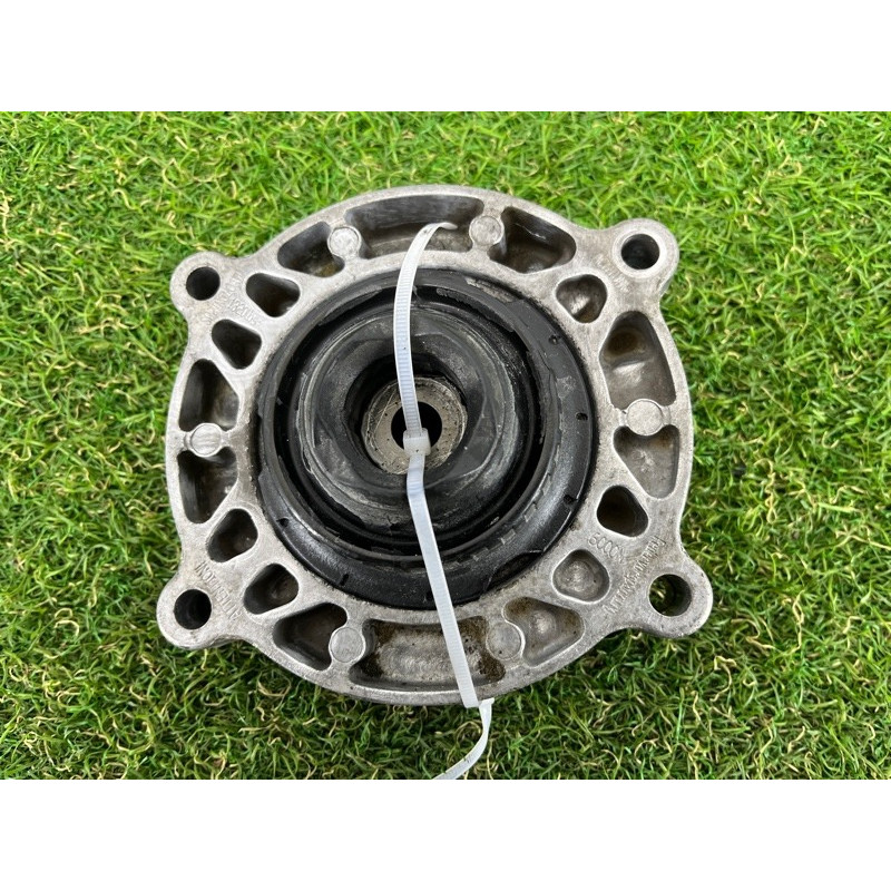 Опора стойки (подвеска) AUDI Q7 4L 2014 3.0 TFSi CTWB 7L0412347A