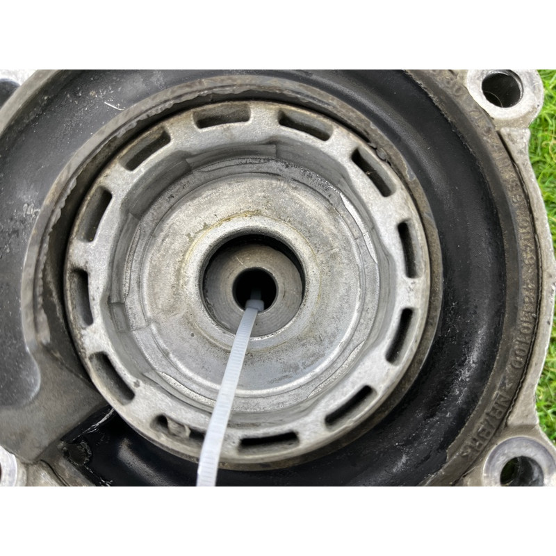 Опора стойки (подвеска) AUDI Q7 4L 2014 3.0 TFSi CTWB 7L0412347A