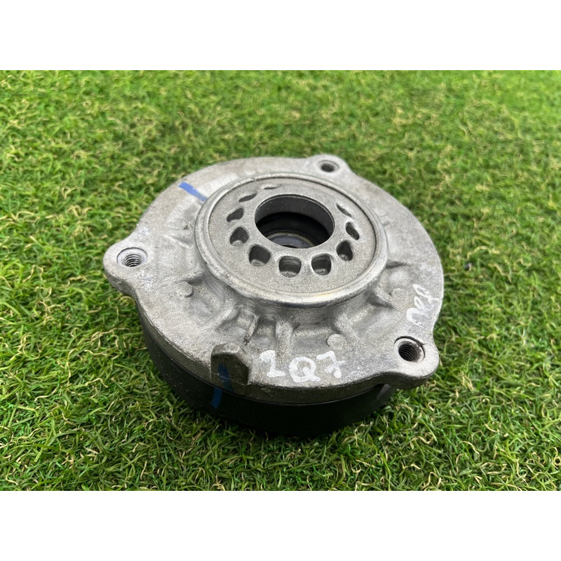 Опора стойки (подвеска) AUDI Q7 4M 2018 3.0 TFSi 4M0413333