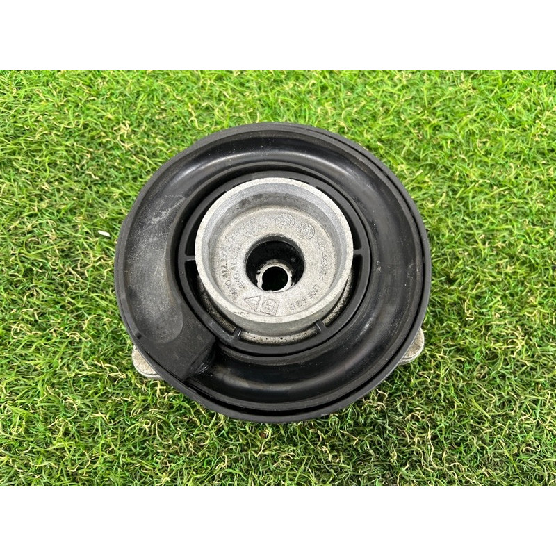 Опора стойки (подвеска) AUDI Q7 4M 2018 3.0 TFSi 4M0413333