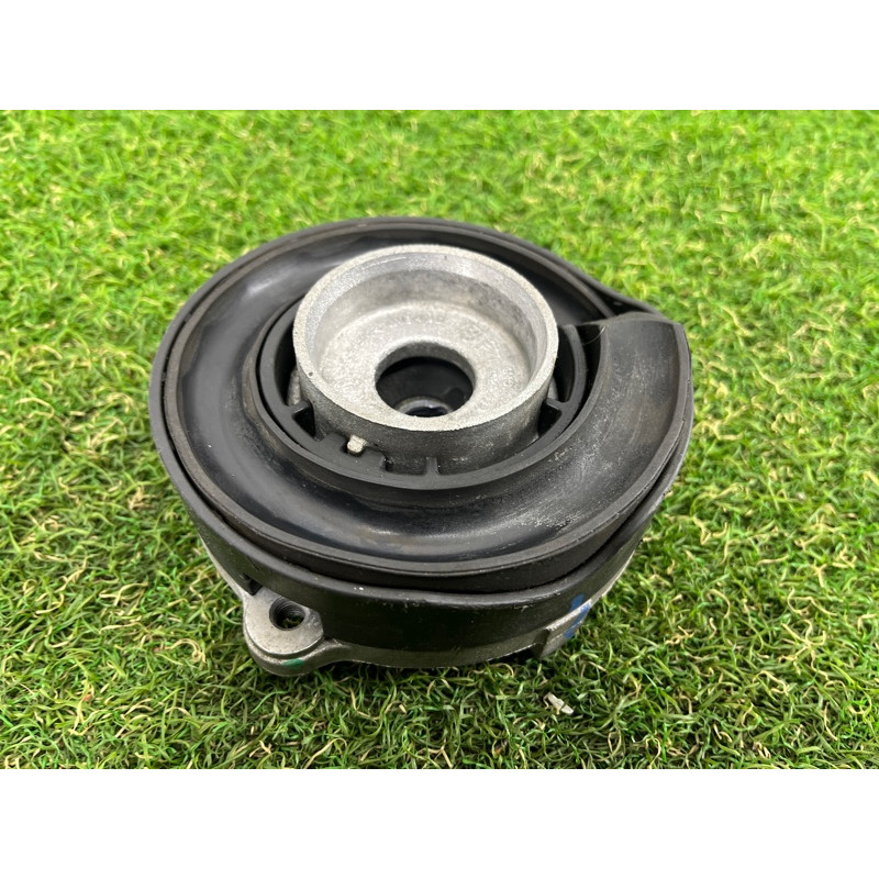 Опора стойки (подвеска) AUDI Q7 4M 2018 3.0 TFSi 4M0413333