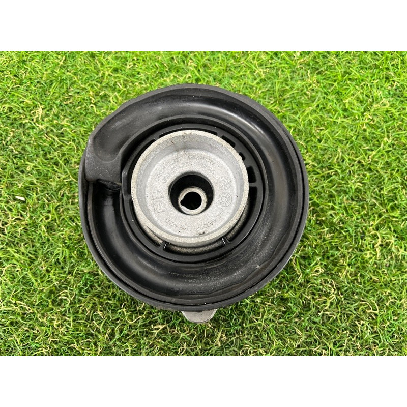 Опора стойки (подвеска) AUDI Q7 4M 2017 3.0 TFSi CREC 4M0413333