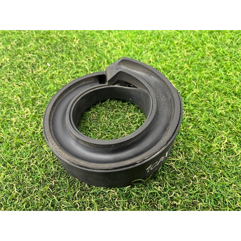 Проставка под пружину (подвеска) PORSCHE CAYENNE 958 2013 3.6 95834352300