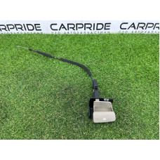 Кнопка стояночного тормоза