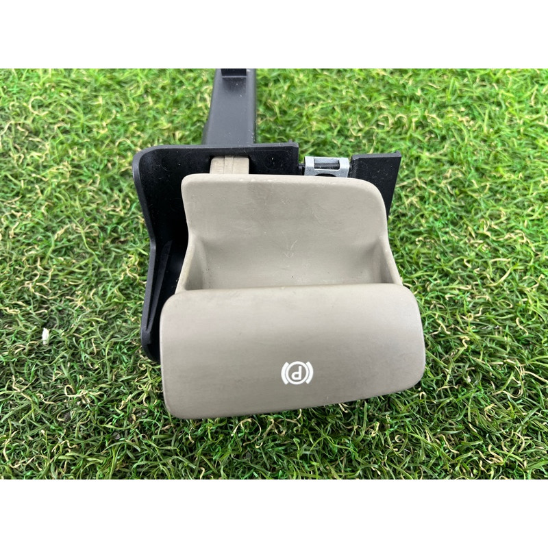 Кнопка стояночного тормоза (электрика / кнопки) AUDI Q7 4L 2007 3.6 4L17118141GK