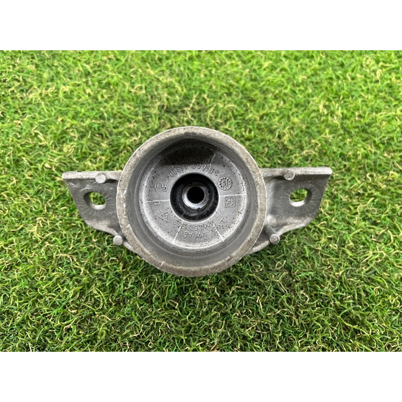 Опора стойки (подвеска) AUDI Q7 4M 2017 3.0 TFSi CREC 85E513353B