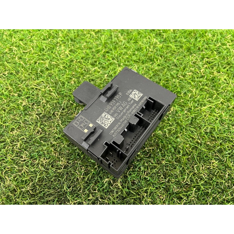 Блок управления дверьми (электрика / блок управления) Volkswagen Touareg FL 2015 3.6 4H0959795P