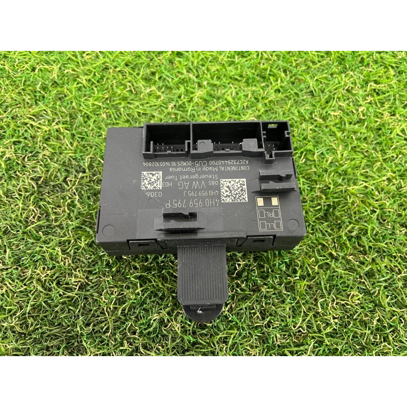 Блок управления дверьми (электрика / блок управления) Volkswagen Touareg FL 2015 3.6 4H0959795P