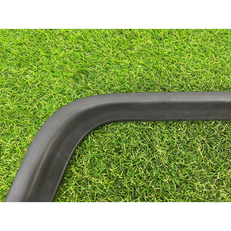 Внутрішній молдинг скла (зовнішні елементи кузова) Volkswagen Touareg FL 2015 3.6 7P686768582V