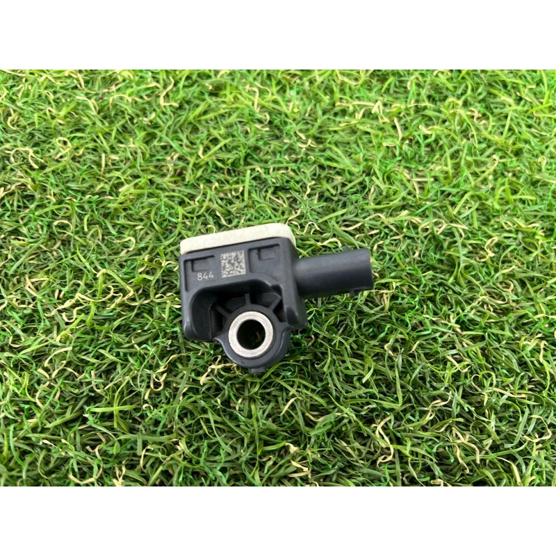 Датчик удара (электрика / датчики) Volkswagen Touareg II NF 2013 3.0 7P0959651