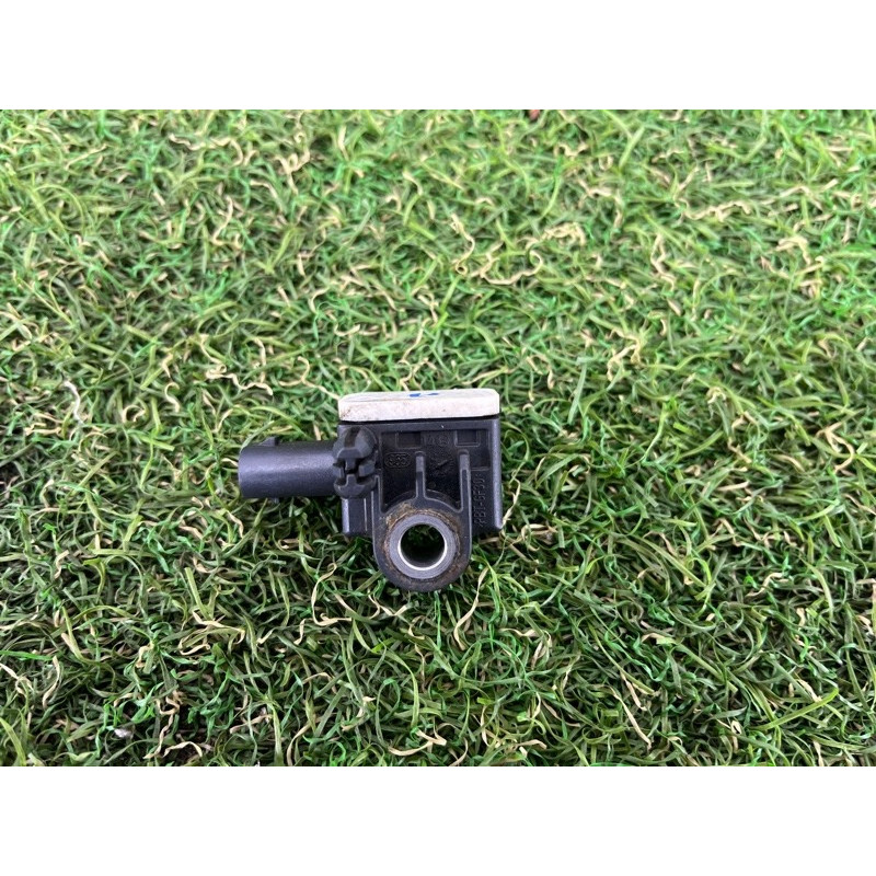 Датчик удара (электрика / датчики) Volkswagen Touareg II NF 2013 3.0 7P0959651