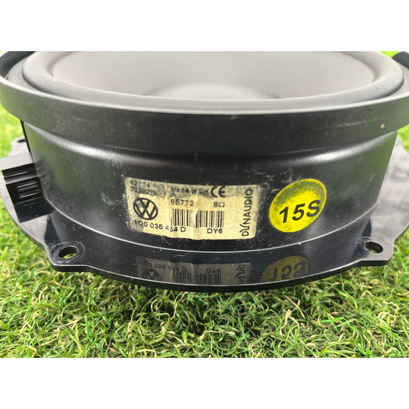 Динамик (электрика) Volkswagen Touareg FL 2015 3.6 1Q0035454D
