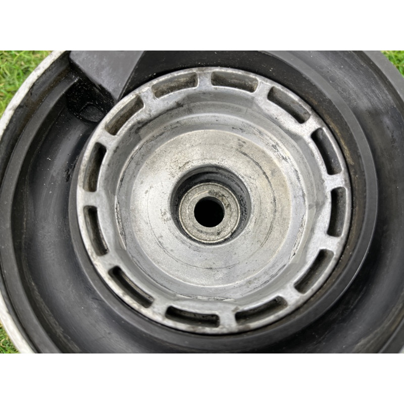 Опора стойки (подвеска) Volkswagen Touareg NF 2011 3.6 7P0412321A