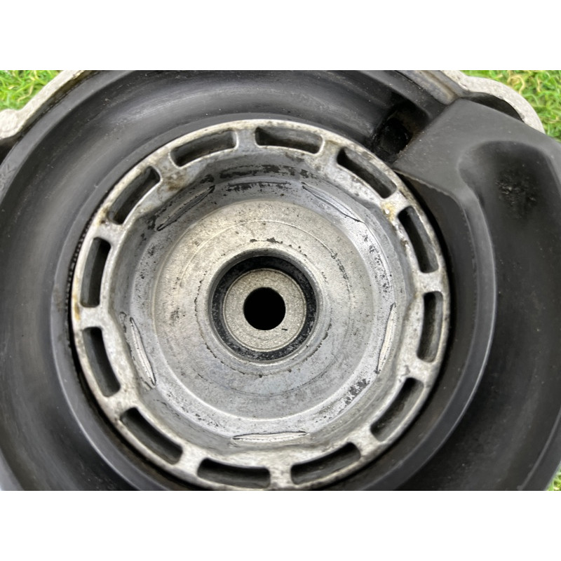 Опора стойки (подвеска) Volkswagen Touareg NF 2011 3.6 7P0412321A