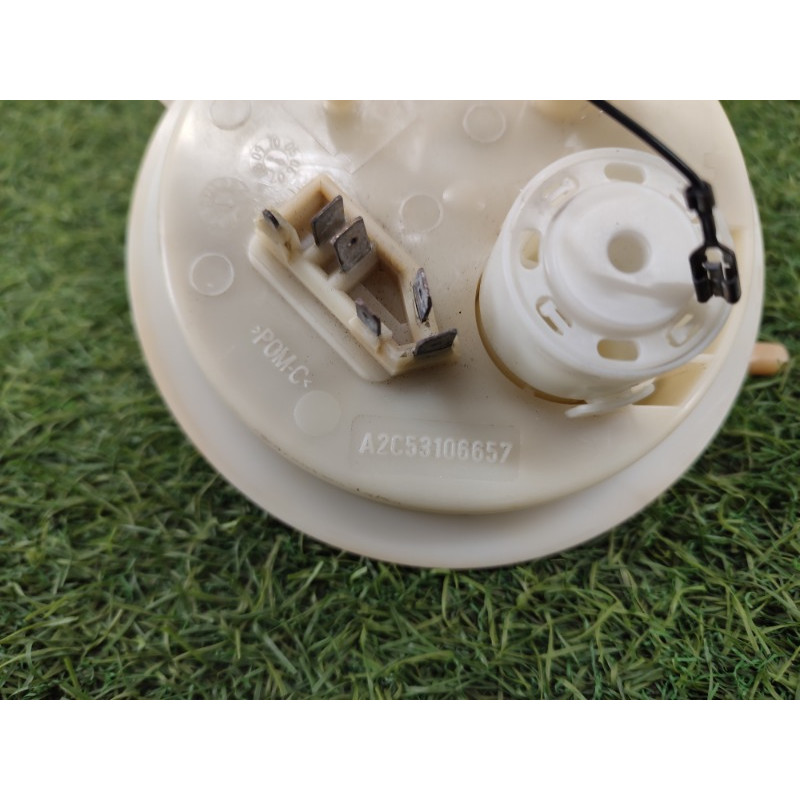 Топливный насос (топливная система) Volkswagen Touareg 7L 2004 3.2 7l6919679e