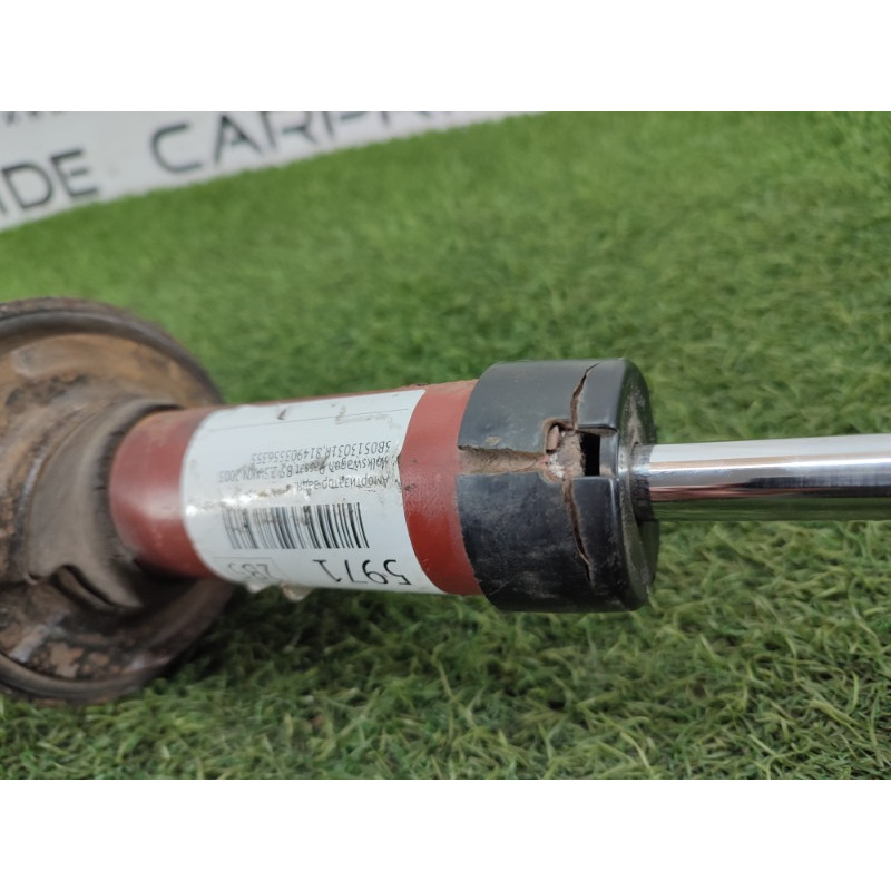 Амортизатор (подвеска) Volkswagen Passat B5 2003 2.5 AKN 3B0513031R