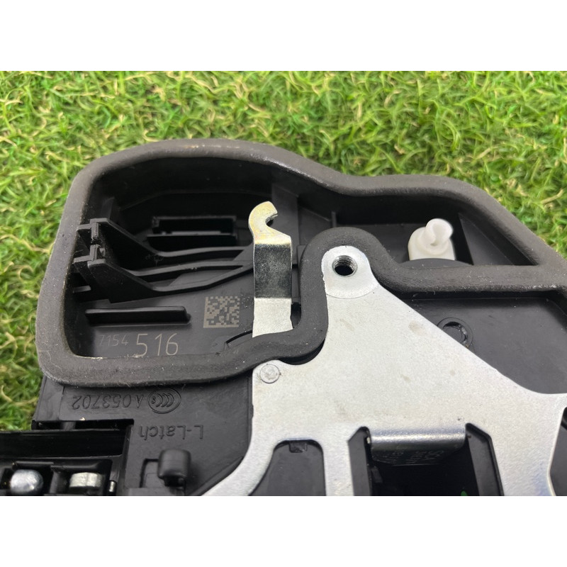 Замок дверей (кузов і елементи) BMW 5-series F10 2011 3.0 51217154516