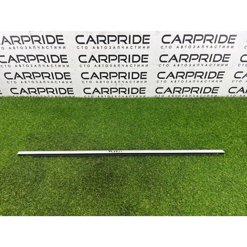 Молдинг стекла (кузов и элементы) PORSCHE CAYENNE 958 2013 3.6 958559477017Z7