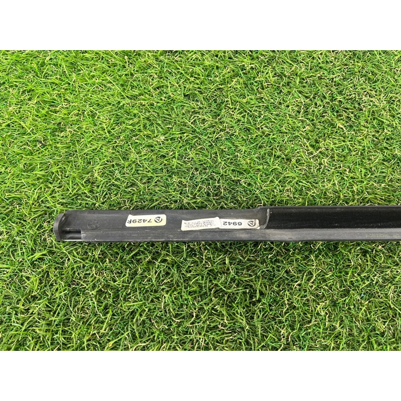 Молдинг стекла (кузов и элементы) PORSCHE CAYENNE 958 2013 3.6 958559477017Z7