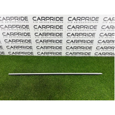 Молдинг стекла