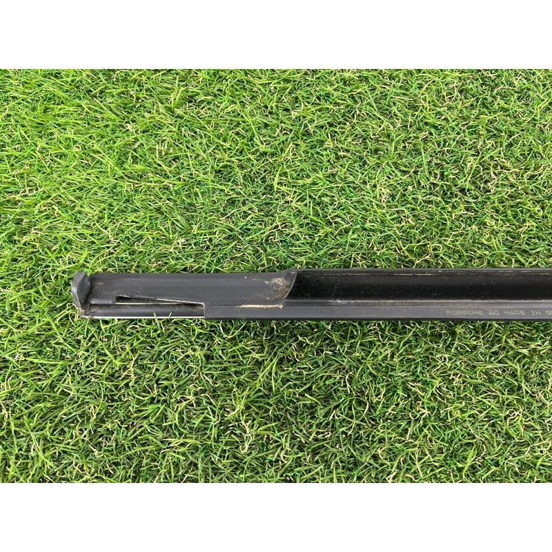 Молдинг стекла (кузов и элементы) PORSCHE CAYENNE 958 2012 4.8 958559478017Z7
