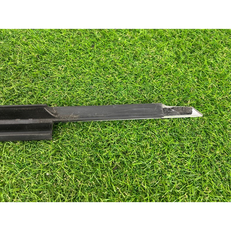 Молдинг скла (кузов і елементи) AUDI A7 4G 2013 3.0 CGXB 4G8853283B2ZZ
