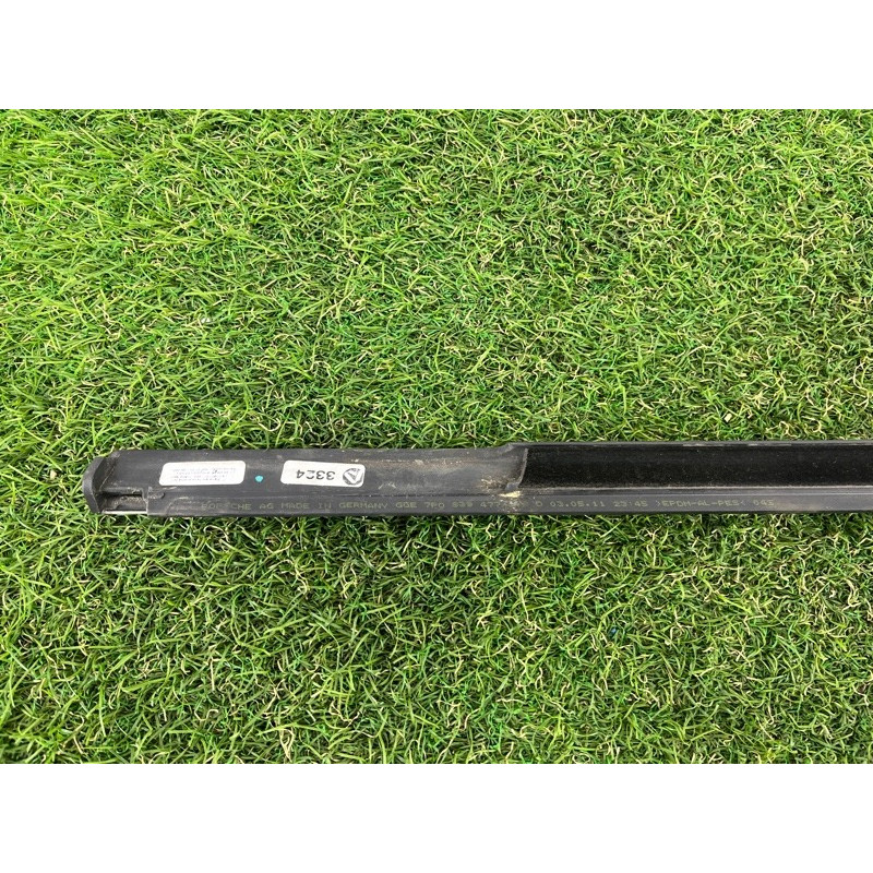 Молдинг стекла (кузов и элементы) PORSCHE CAYENNE 958 2012 4.8 958559477017Z7