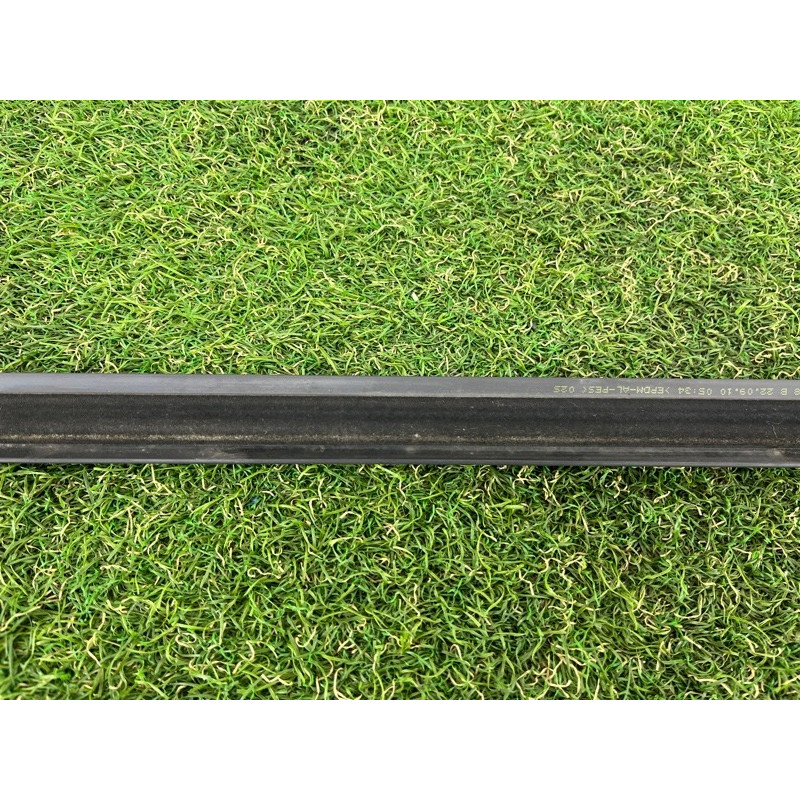 Молдинг скла (кузов і елементи) Volkswagen Touareg NF 2011 3.6 7P0839475F7Z7