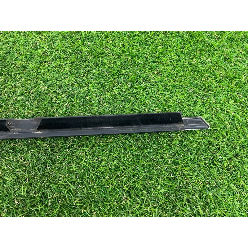 Молдинг стекла (кузов и элементы) PORSCHE CAYENNE 958 2012 4.8 958559475027Z7