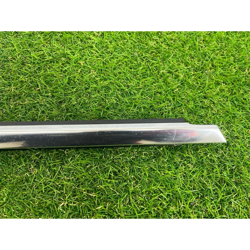 Молдинг скла (кузов і елементи) PORSCHE CAYENNE 958 2012 4.8 958559476027Z7