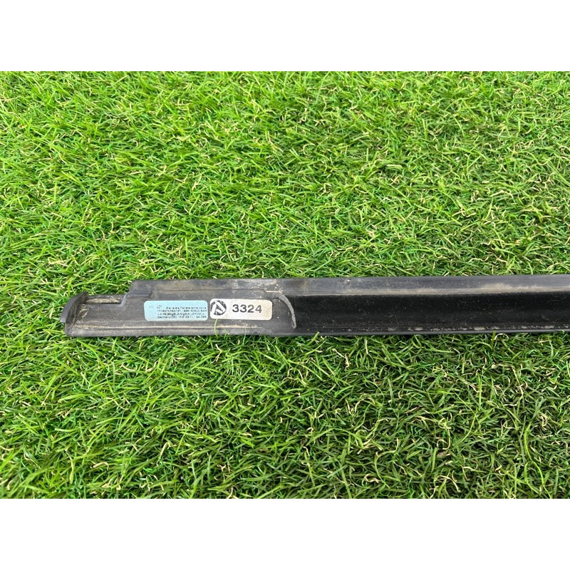Молдинг скла (кузов і елементи) PORSCHE CAYENNE 958 2012 4.8 958559476027Z7