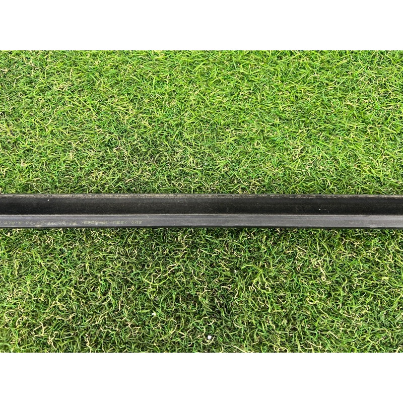 Молдинг скла (кузов і елементи) Volkswagen Touareg NF 2012 3.0 7P0837476H7Z7