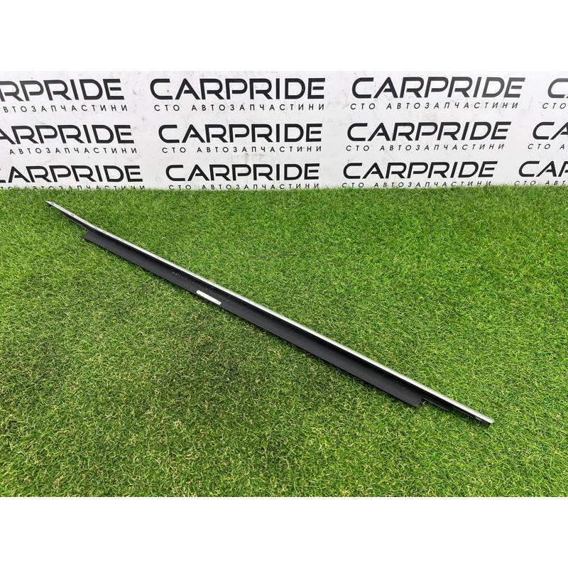 Молдинг стекла (кузов и элементы) AUDI A3 8V 2015 1.8 8V5853283B2ZZ