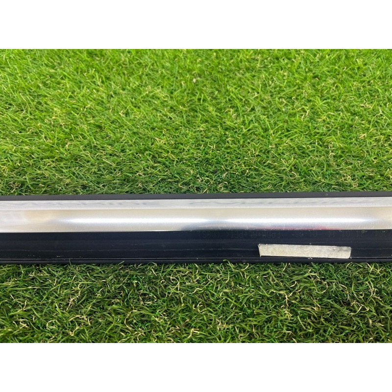 Молдинг стекла (кузов и элементы) AUDI A3 8V 2015 1.8 8V5853283B2ZZ