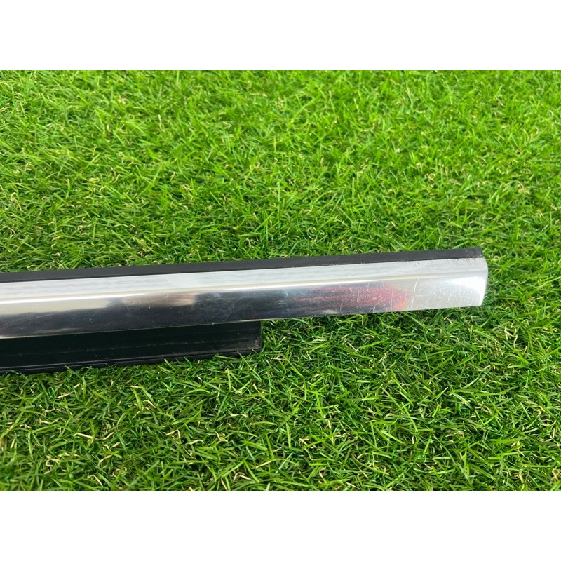 Молдинг стекла (кузов и элементы) AUDI A3 8V 2015 1.8 8V5853283B2ZZ