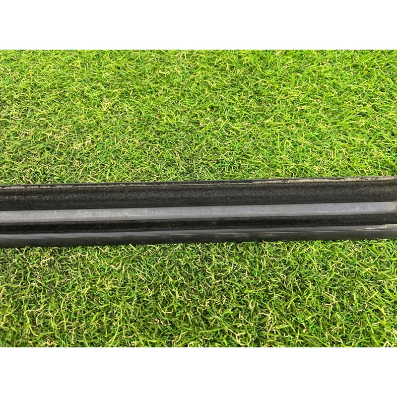 Молдинг стекла (кузов и элементы) AUDI A3 8V 2015 1.8 8V5853283B2ZZ