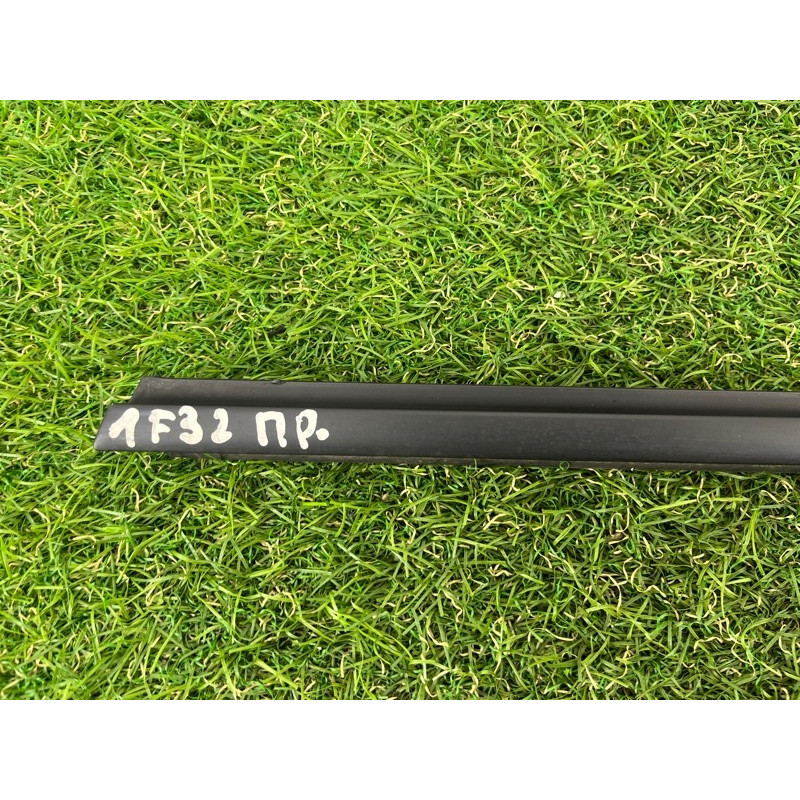 Молдинг стекла (кузов и элементы) BMW 4-series F32 2015 2.0 51337279774