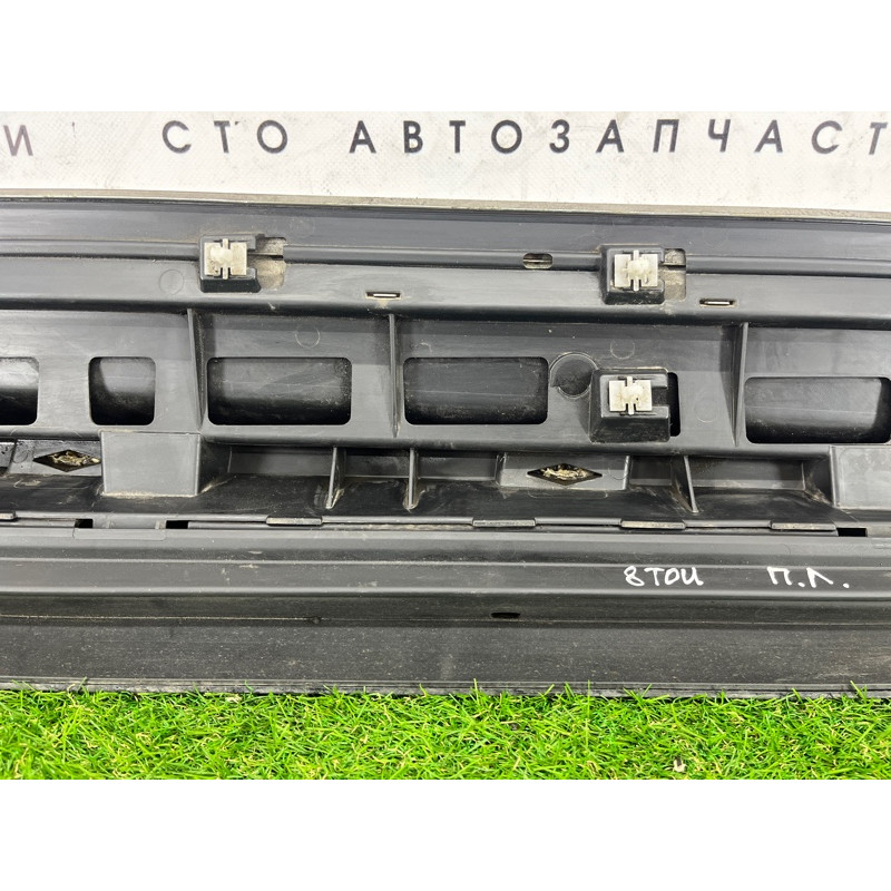Накладка двері зовнішня (кузов і елементи) Volkswagen Touareg II NF 2013 3.0 7P6854939CGRU