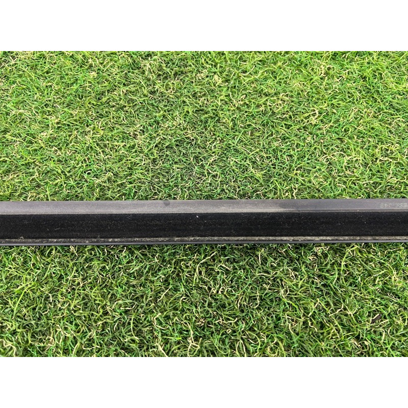 Молдинг скла (кузов і елементи) Volkswagen Touareg NF 2012 3.0 7P0837475H7Z7