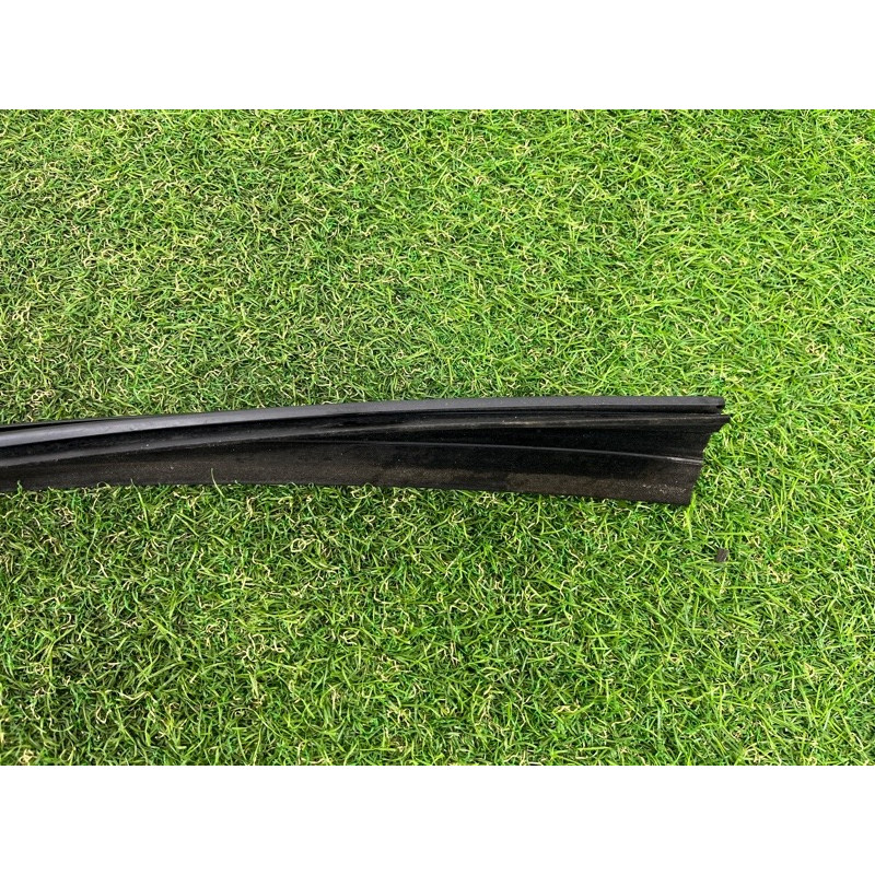 Молдинг скла (кузов і елементи) BMW 2-series F22 2015 2.0 51337268419