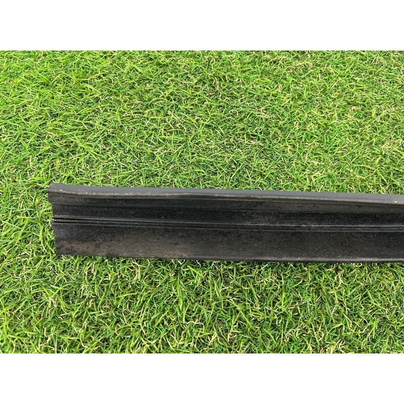 Молдинг скла (кузов і елементи) BMW 2-series F22 2015 2.0 51337268419