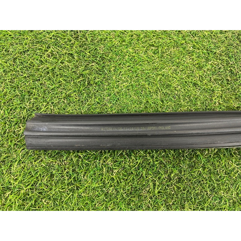 Молдинг скла (кузов і елементи) BMW 2-series F22 2015 2.0 51337268420