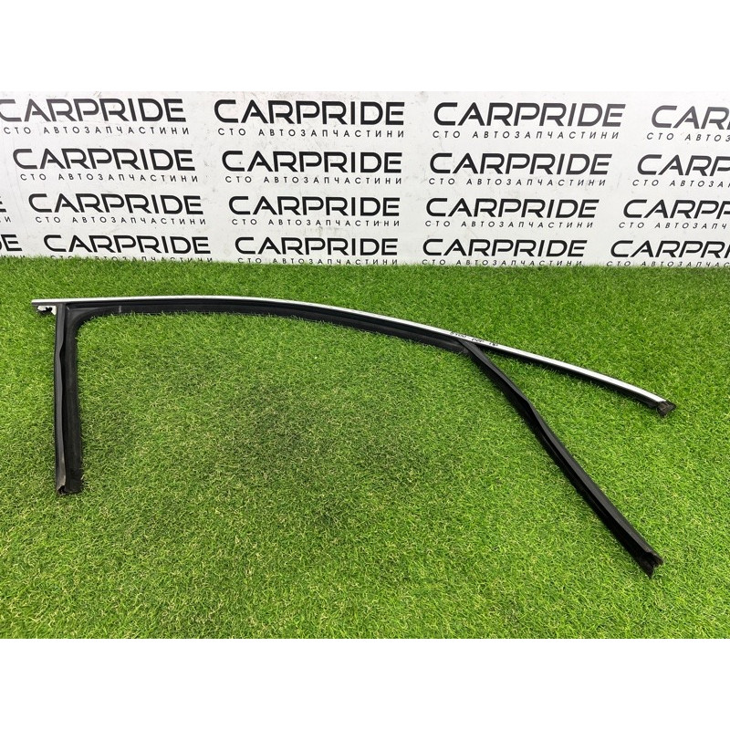 Ущільнювач скла дверей (кузов і елементи) Volkswagen Touareg NF 2012 3.0 7P0837432H5AP
