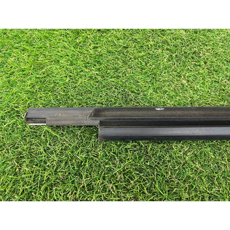 Молдинг стекла (кузов и элементы) AUDI A4 B8 2012 2.0 TFSI 8K0853764H2ZZ