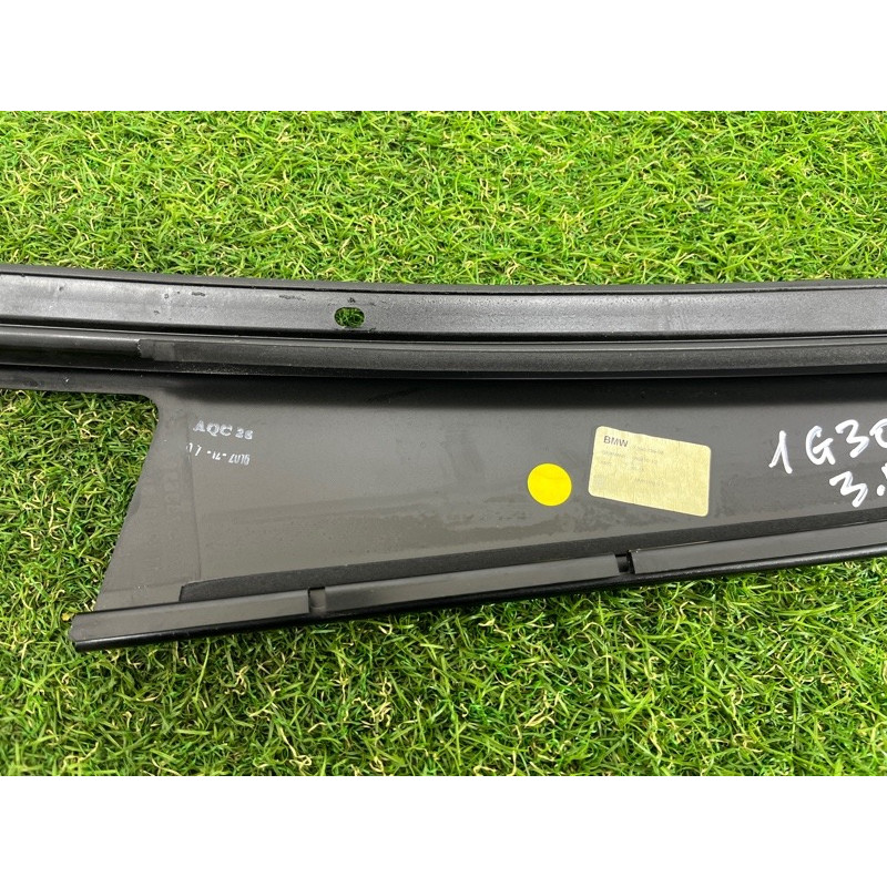 Накладка двери боковая (кузов и элементы) BMW 5-series G30 2017 2.0 B46B20 51357390139