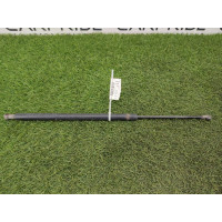 Амортизатор багажника