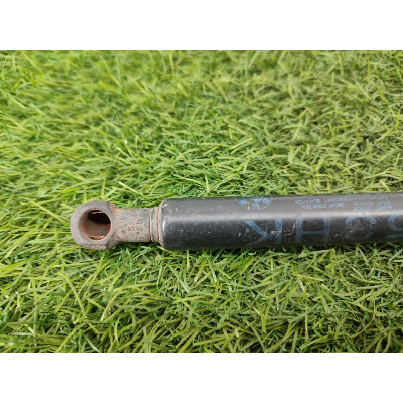 Амортизатор багажника (кузов и элементы) BMW X5 E53 M57d30