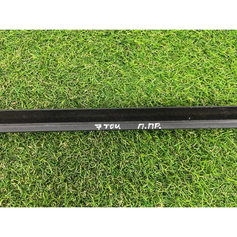 Уплотнитель стекла двери (кузов и элементы) Volkswagen Touareg FL 2015 3.6 7P0837476H7Z7