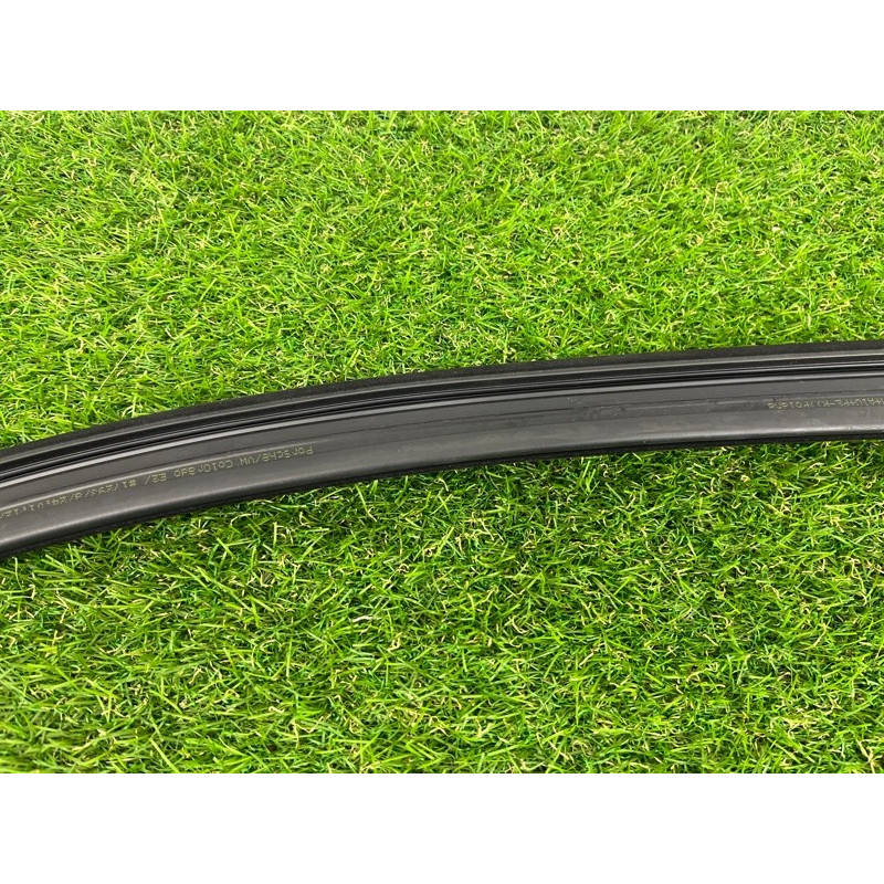 Ущільнювач скла дверей (кузов і елементи) Volkswagen Touareg NF 2012 3.6 7P0837432H5AP