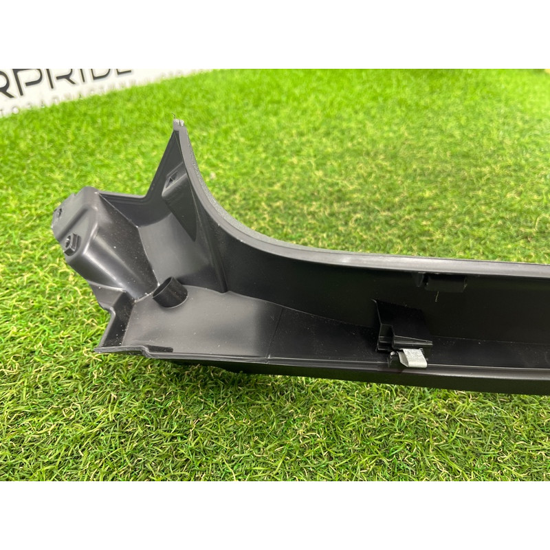 Обшивка крышки багажника (салон) AUDI Q5 8R 2012 3.2 CALB 8R0867973A6PS